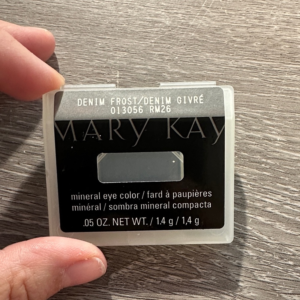 Mary Kay Denim Frost Eye Shadow